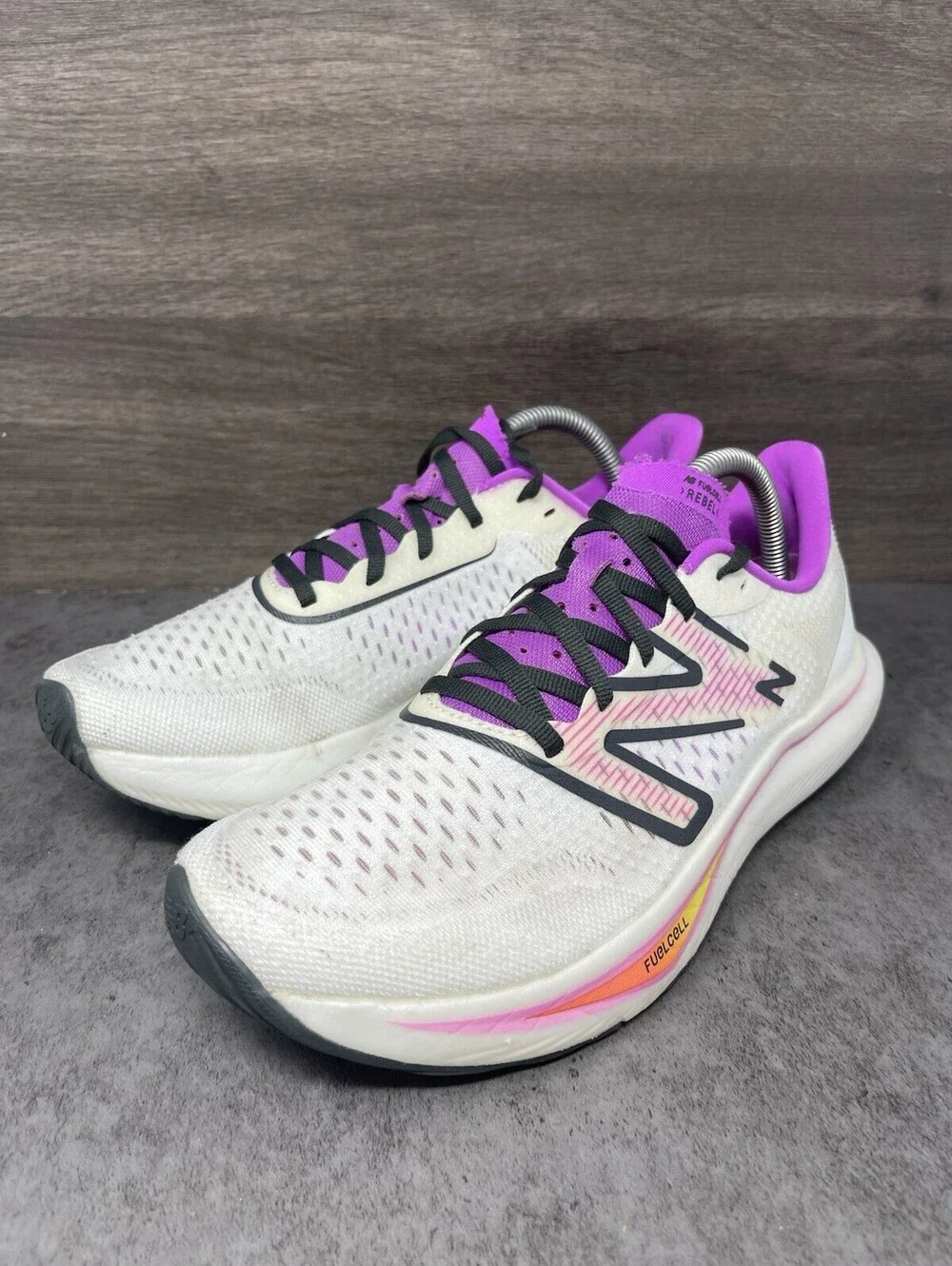 New Balance photos b148 accents